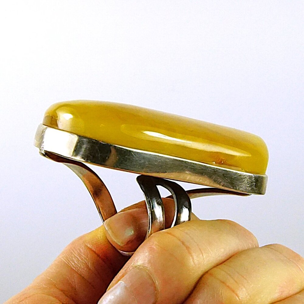 Massive Butterscotch Amber 925 Silver Adjustable Ring - Collectible Jewelry - Picture 13 of 16